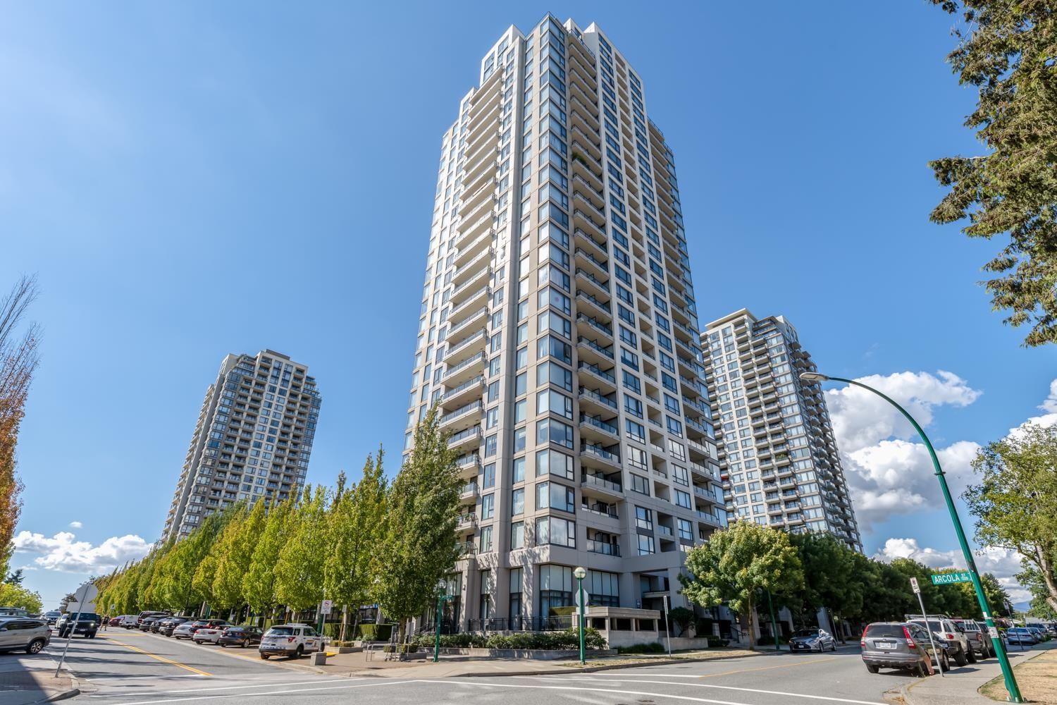 I have sold a property at 2002 7063 HALL AVE in Burnaby
